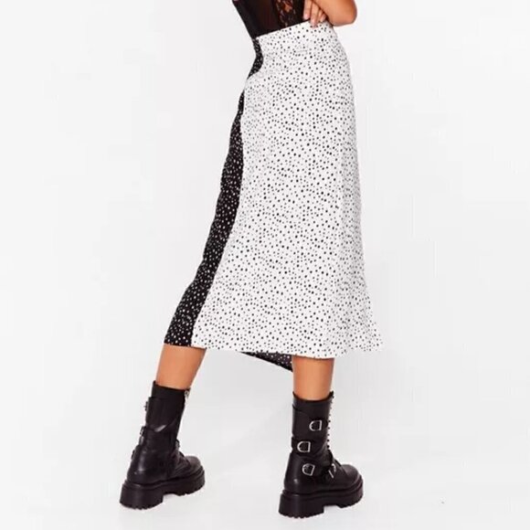 𝅺nwt- Nasty Gal-Polka Dot Two Tone Slit Maxi Skirt - Picture 8 of 10